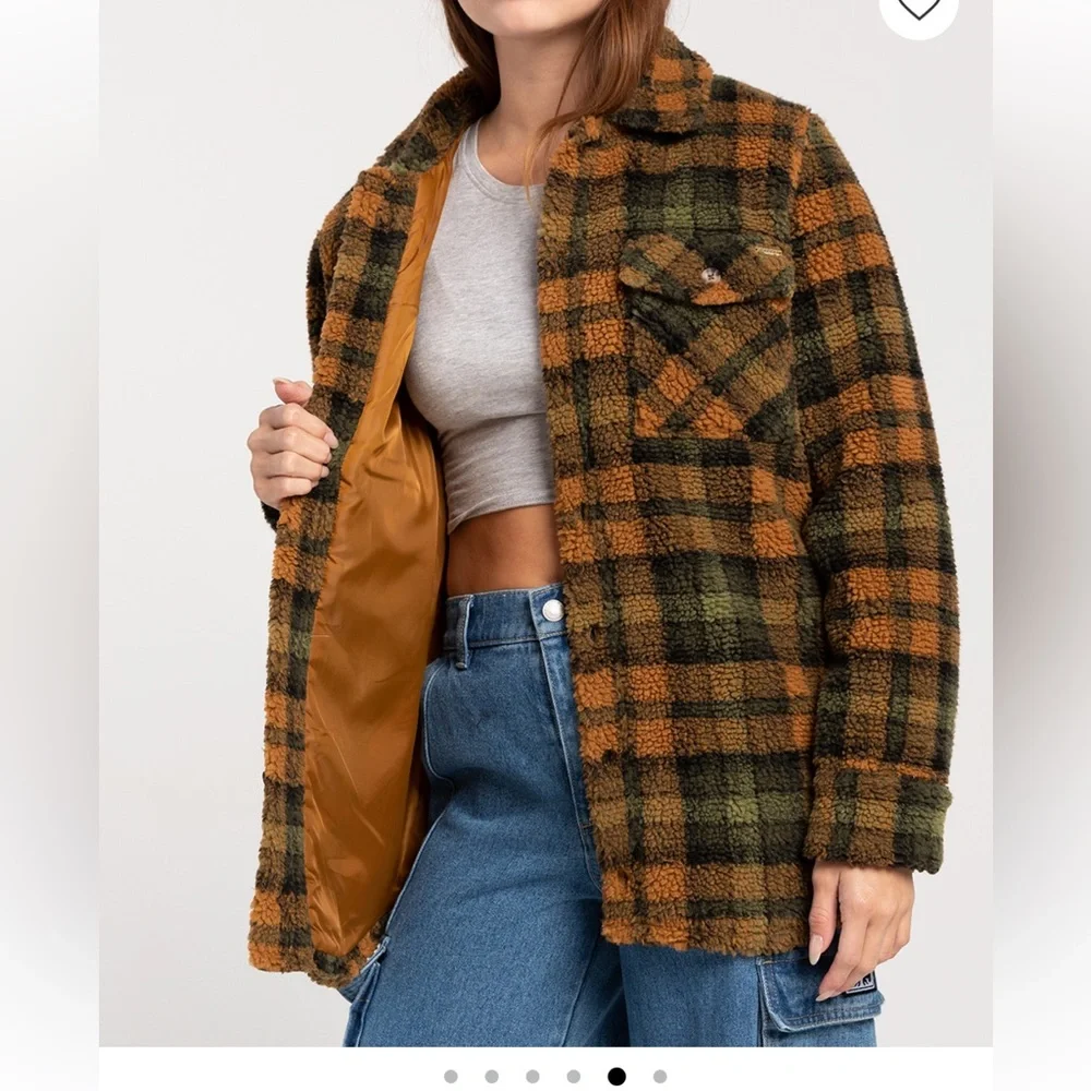 Volcom oversized Sherpa jacket size XS - Picture 4 of 7